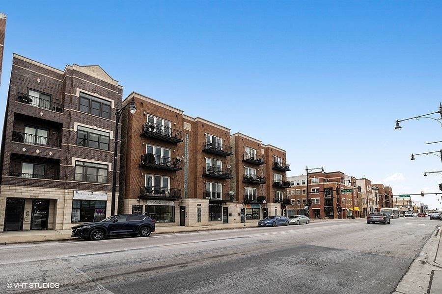 1st image of 1708 W North Ave #2D