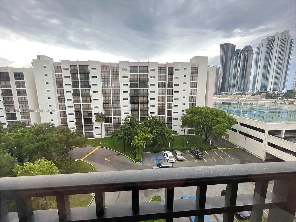16909 N Bay Rd North Miami Beach, FL, 33160 - Apartments for Rent | Zillow