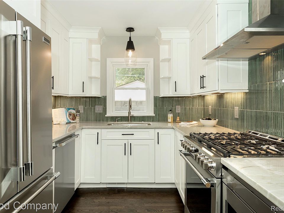 223 N Alexander Ave, photo 14