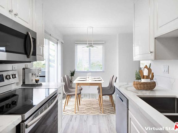 5th image of 2308 Schader Dr Unit 302