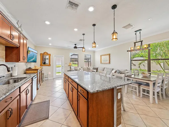 2366 Byron Street, Palm Springs, FL 33406