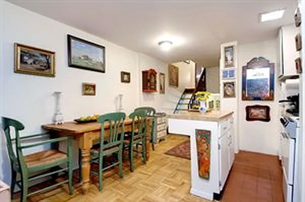 Sold by Douglas Elliman | media 14