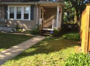 249 8th St, Providence, RI 02906