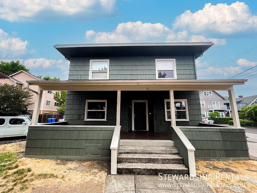1st image of 1543 Ferry St APT A