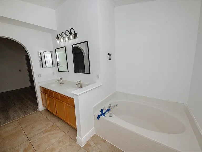 16686 Corner Cove Way — Photo 14