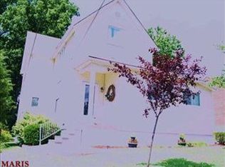 9205 Delphine Ave, Saint Louis, MO
