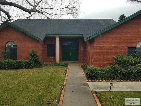 2nd image of 4683 Lakeway Dr
