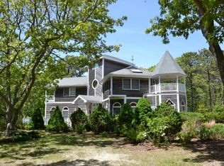 18 Gamba Rd, Vineyard Haven, MA 02568