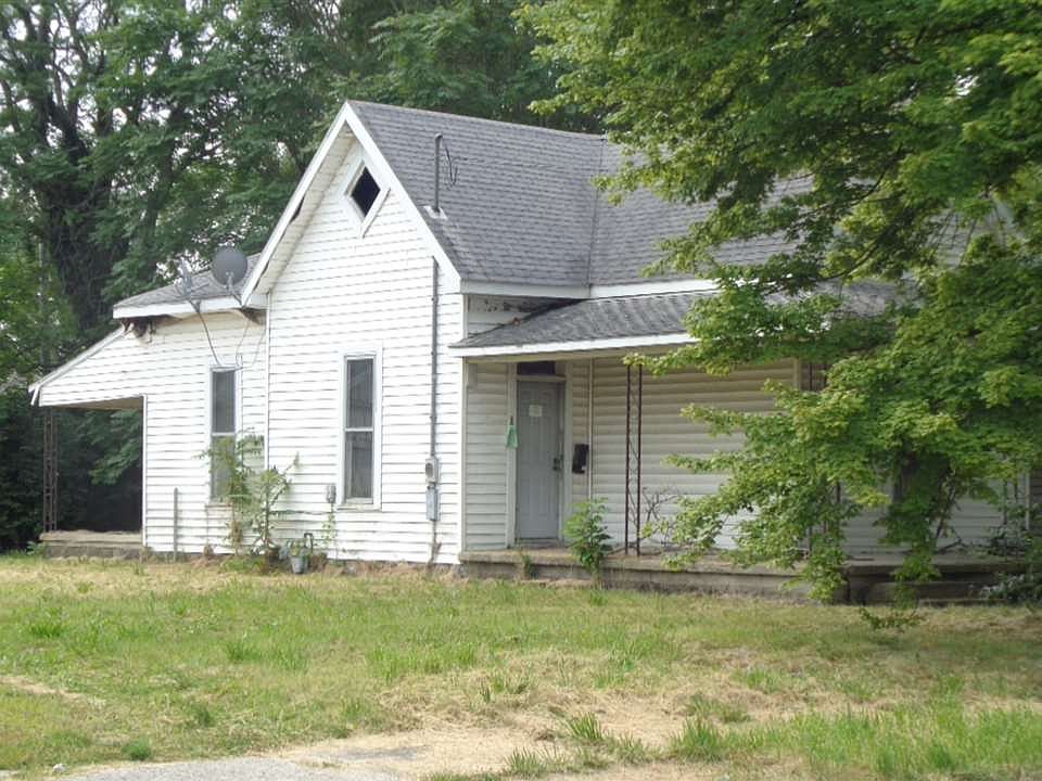 1st image of 1520 N Granville Ave