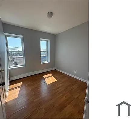 1057 E Main St #11 — Photo 3