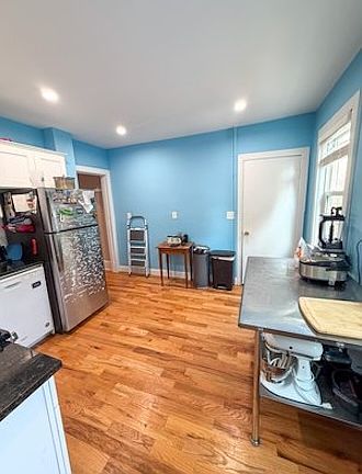 5th image of 14 Donnybrook Rd #2