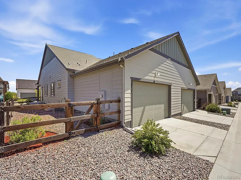 12565 Lake Terrace Ln — Photo 15
