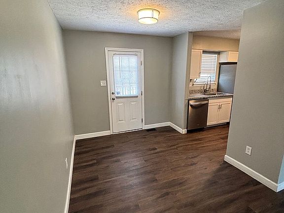 3rd image of 3421 Happy Acres Rd