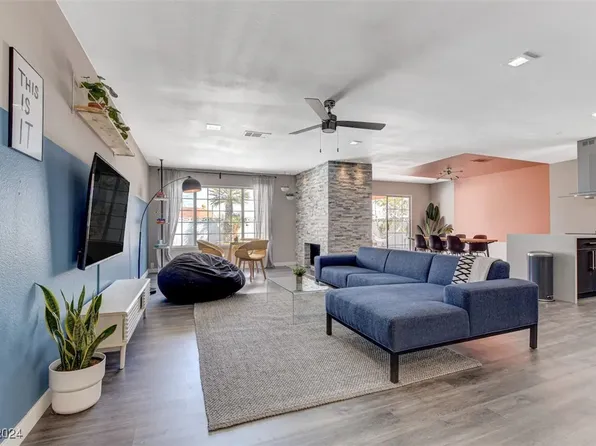 909 Neil Armstrong St, Las Vegas, NV 89145