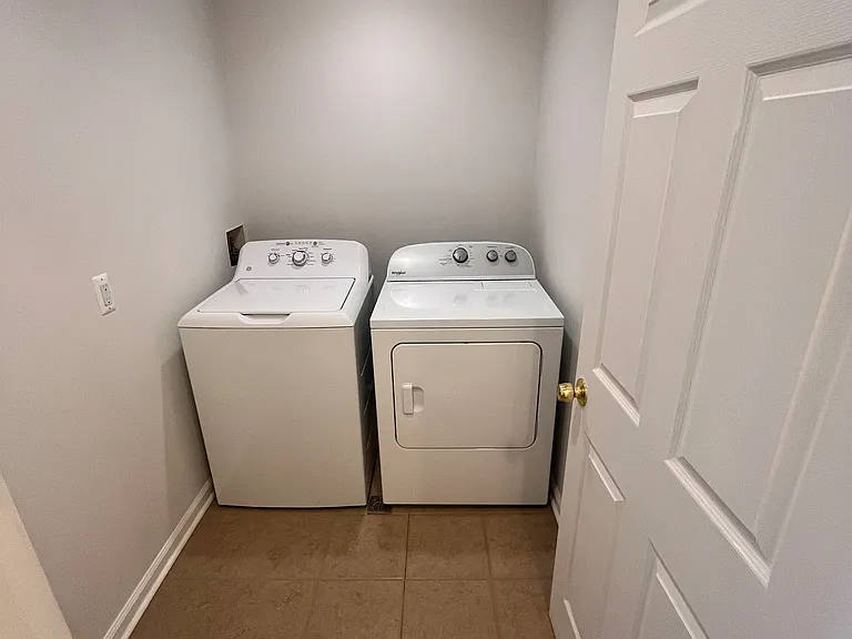 1520 Playstead St — Photo 17