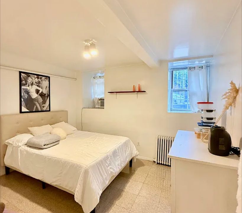 1st image of 185 Metropolitan Ave #1L