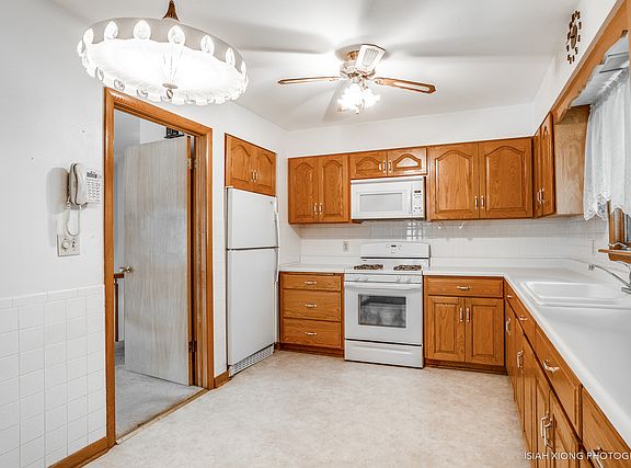 4th image of 1939 Opal Dr