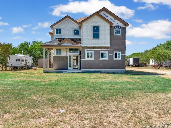 18225 Primo St, Atascosa, TX 78002