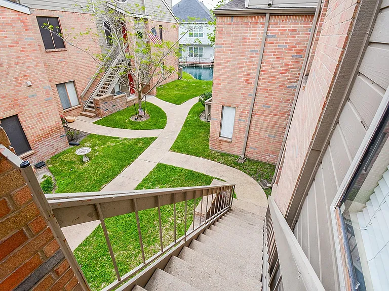 2023 Gentryside Dr #306 — Photo 5