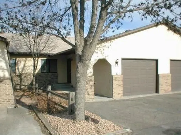 149 Riverview Dr APT 29, Monticello, MN 55362