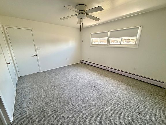 4th image of 14 Leisure Ln