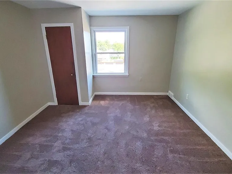 1313 W Main St — Photo 14