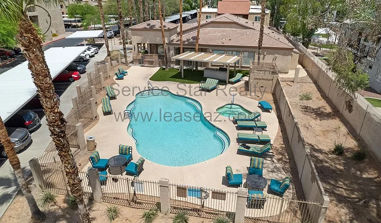 920 E Devonshire Ave #1001 — Photo 20