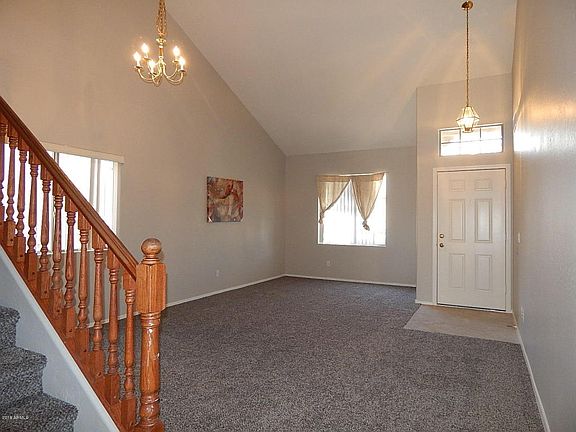 5th image of 11141 W Elm St