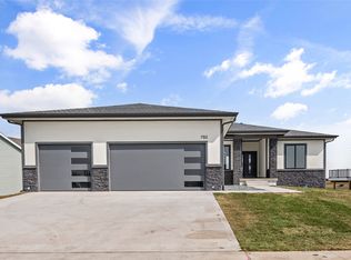 753 SW Cattail Rd, Grimes, IA 50111