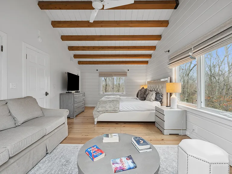 1345 Millstone Rd — Photo 10