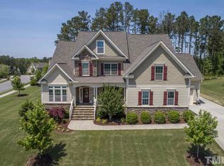 101 Casablanca Ct, Cary, NC 27519