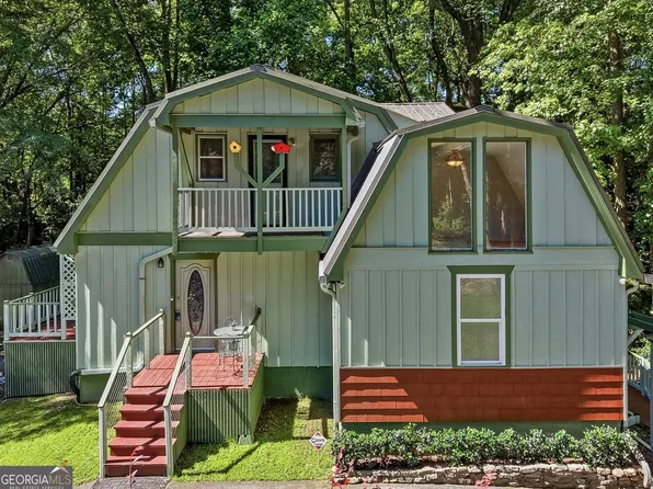 327 Lewis Cir, Commerce, GA 30529