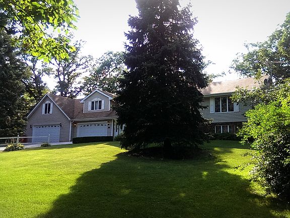 2nd image of 8300 W 126th Pl