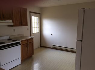 109 Big Tree Dr, Fairmont, WV 26554