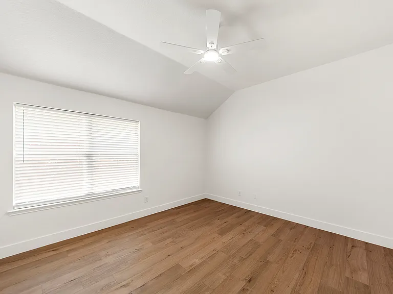 3004 Sweetleaf Dr — Photo 18