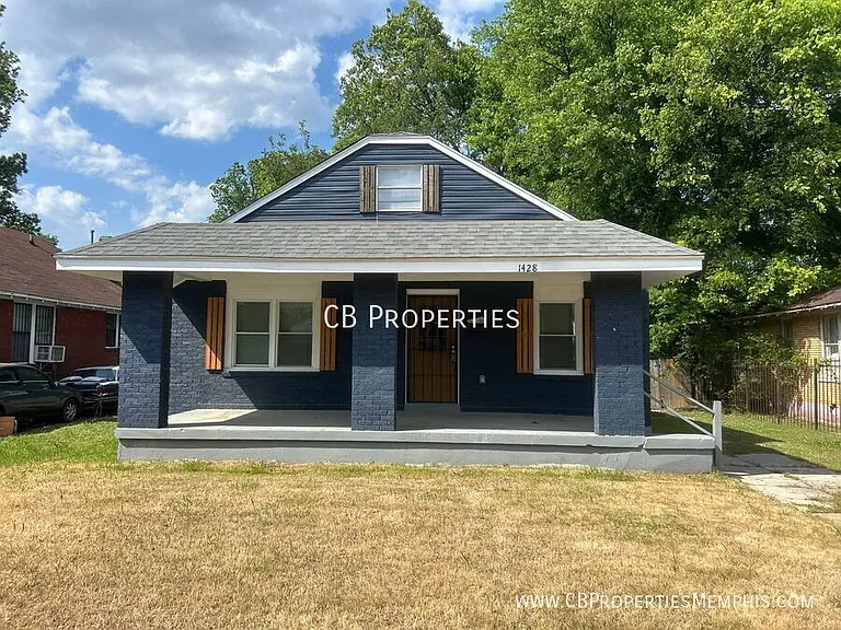 1428 Snowden Ave — Photo 1