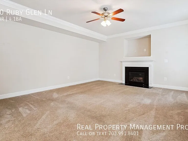 70 Ruby Glen Ln — Photo 22