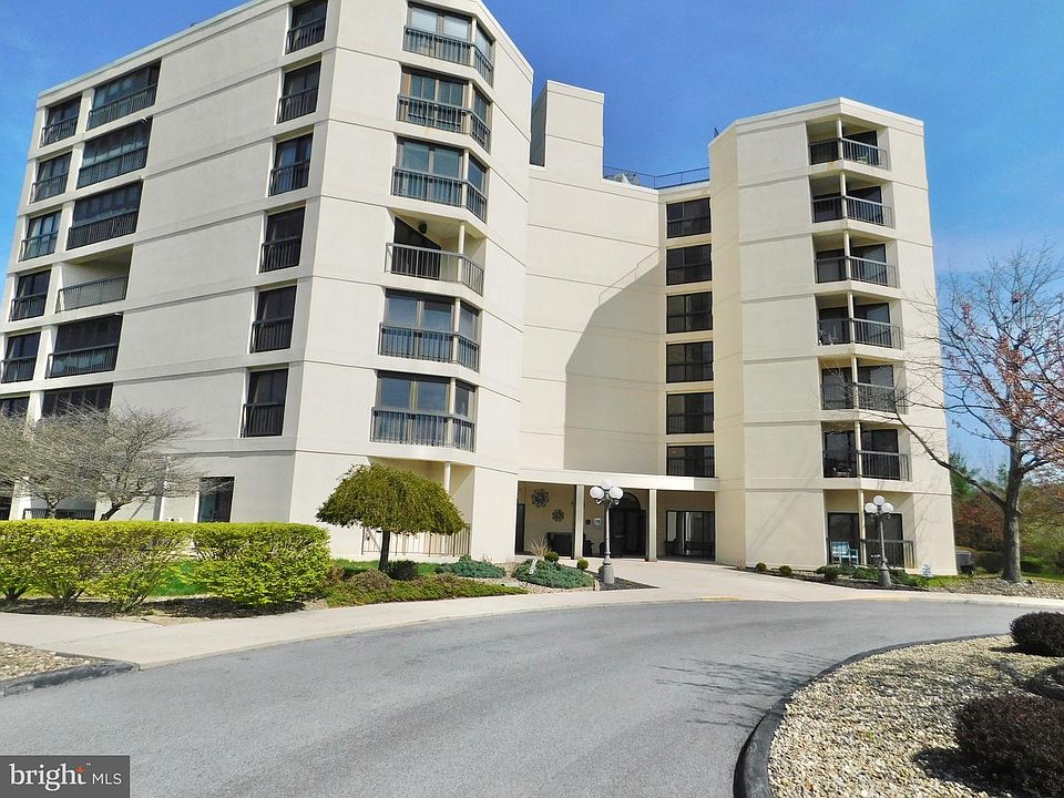 1st image of 415 Parkview Ln #Penthouse 603