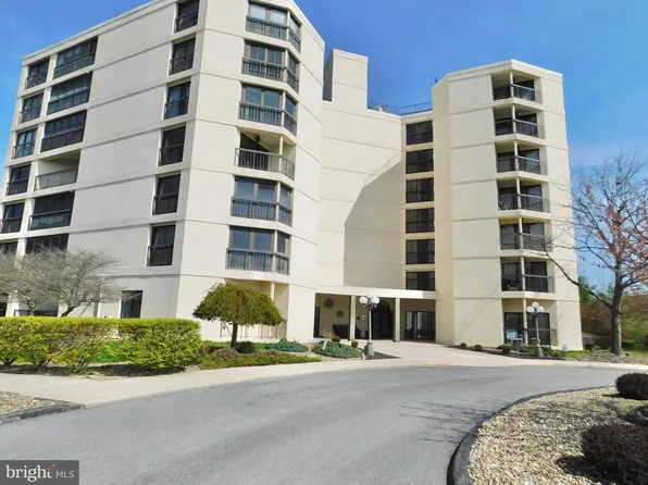 415 Parkview Ln #Penthouse 603, Altoona, PA 16601