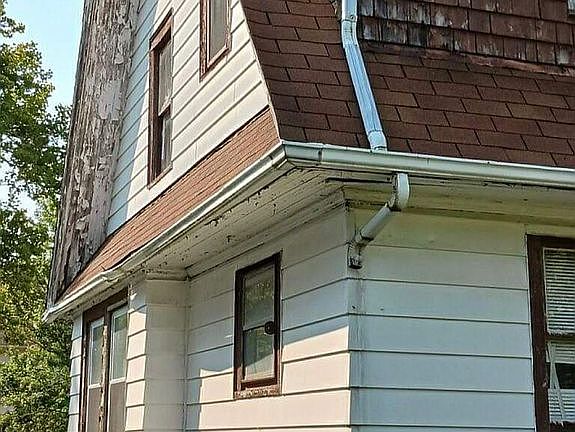4th image of 3309 E 139th St