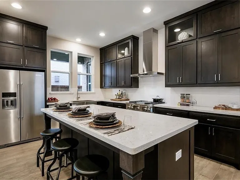 8043 Sunflower Ln — Photo 13