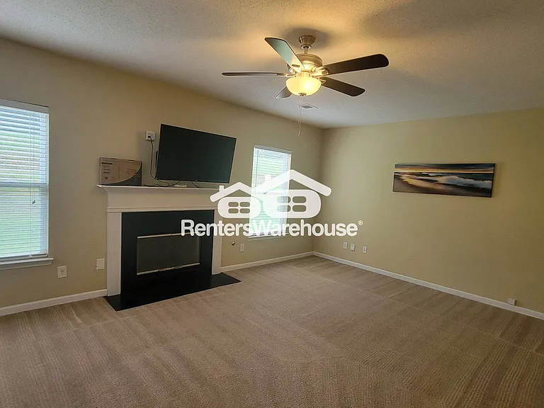 118 Laughlin Dr — Photo 12