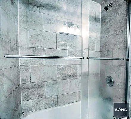 Rented by Bond New York | media 10