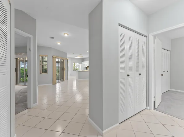 6705 Via Regina, Boca Raton, FL 33433