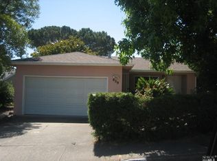 830 Las Pavadas Ave, San Rafael, CA 94903