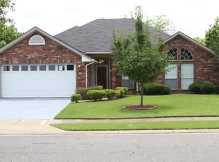 6016 Summerville Ln, Bossier City, LA 71111