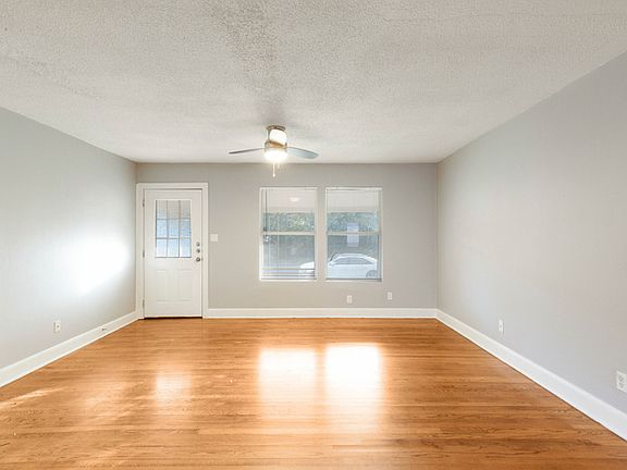 2nd image of 1508 Karen Ave #A