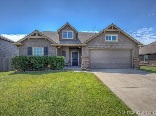 18202 E 42nd Pl, Tulsa, OK 74134