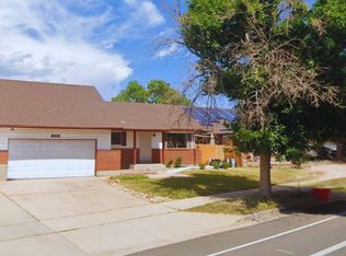 4639 Crown Blvd, Denver, CO 80239