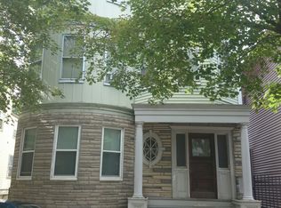 561 E 6th St, South Boston, MA 02127
